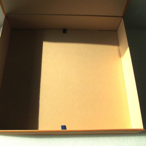 GENUINE LOUIS VUITTON BOX BAG+ BUNDLE - Picture 15 of 16